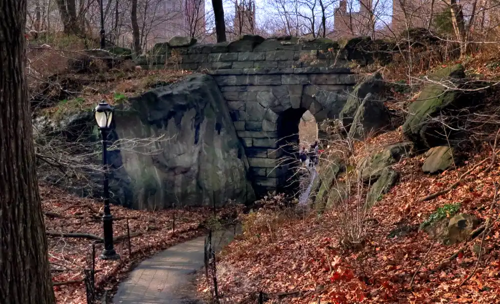central park, north woods, Conservatory Garden, Conservatory Garden, The Pool, North Meadow, Onassis Reservoir, the ramble, Hallett Nature Sanctuary,